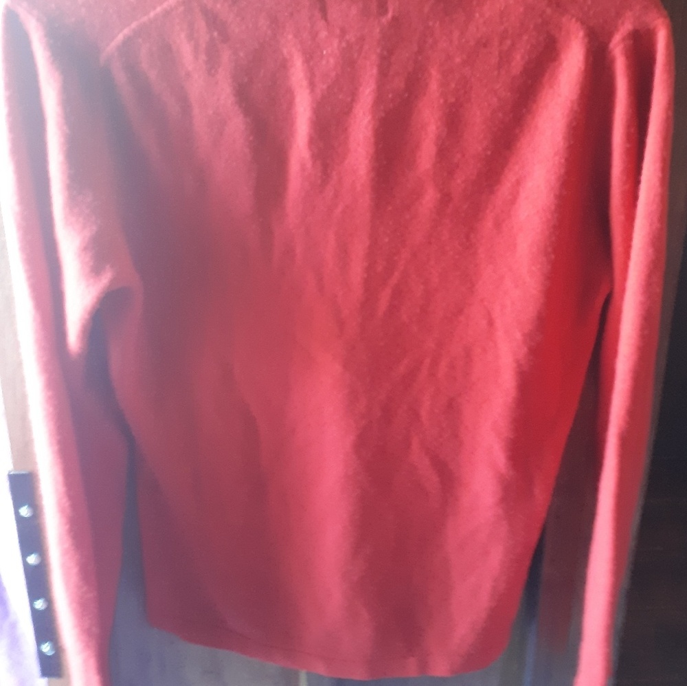 Sweater - Picture 3 of 3